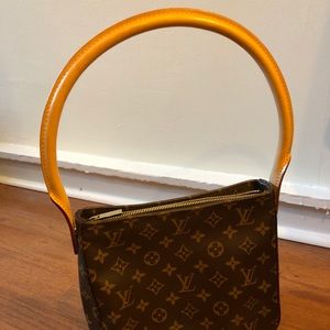 Authentic Louis Vuitton Shoulder Bag
